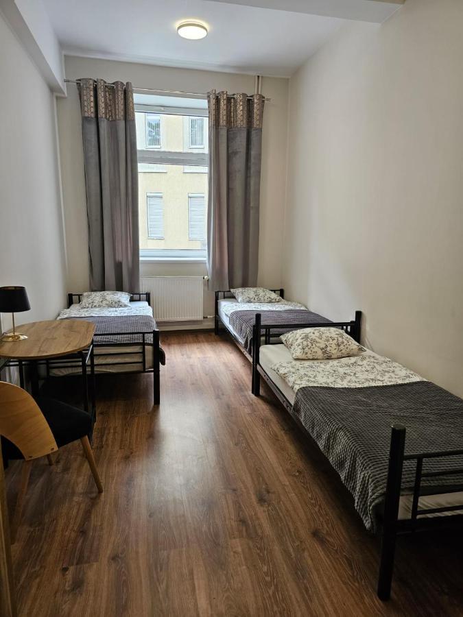Hostel Kaszubska Wroclaw Exterior photo